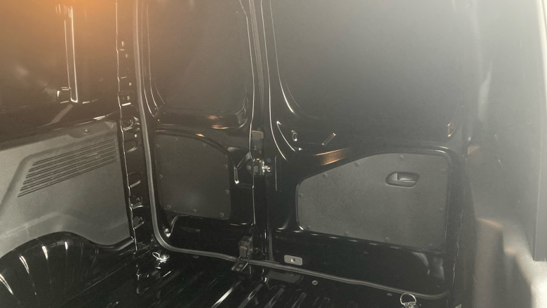 Peugeot Partner Standard Diesel 1.5 BlueHDi 100 Professional Plus Van